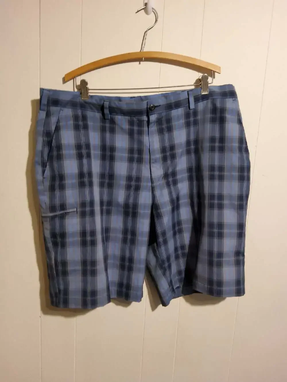 Grand Slam Men's Blue Plaid Flat Front Golf Shorts Size 40 Polyester